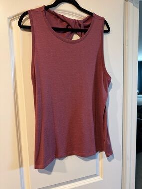 GAP Dusty Rose Sleeveless Twist-Back Tank